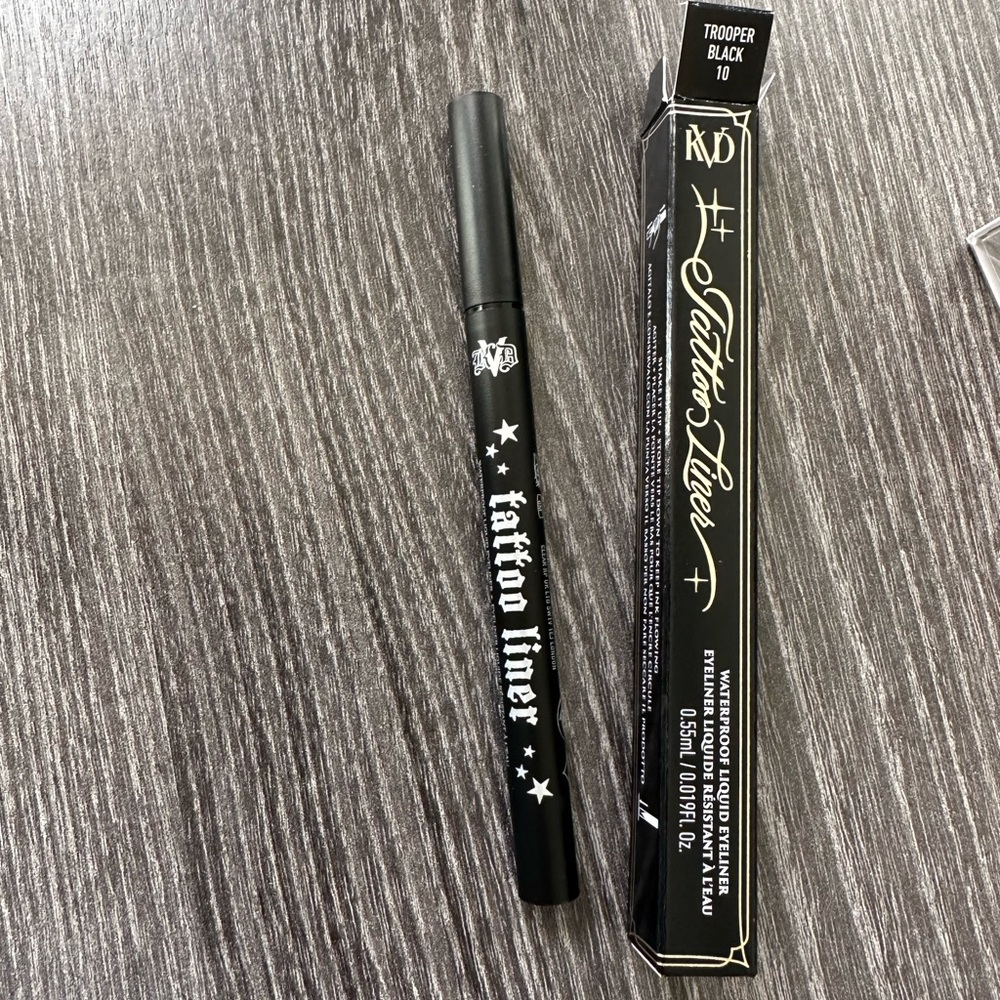 Kat Von D Tatoo Liner Waterproof Liquid Eyeliner black